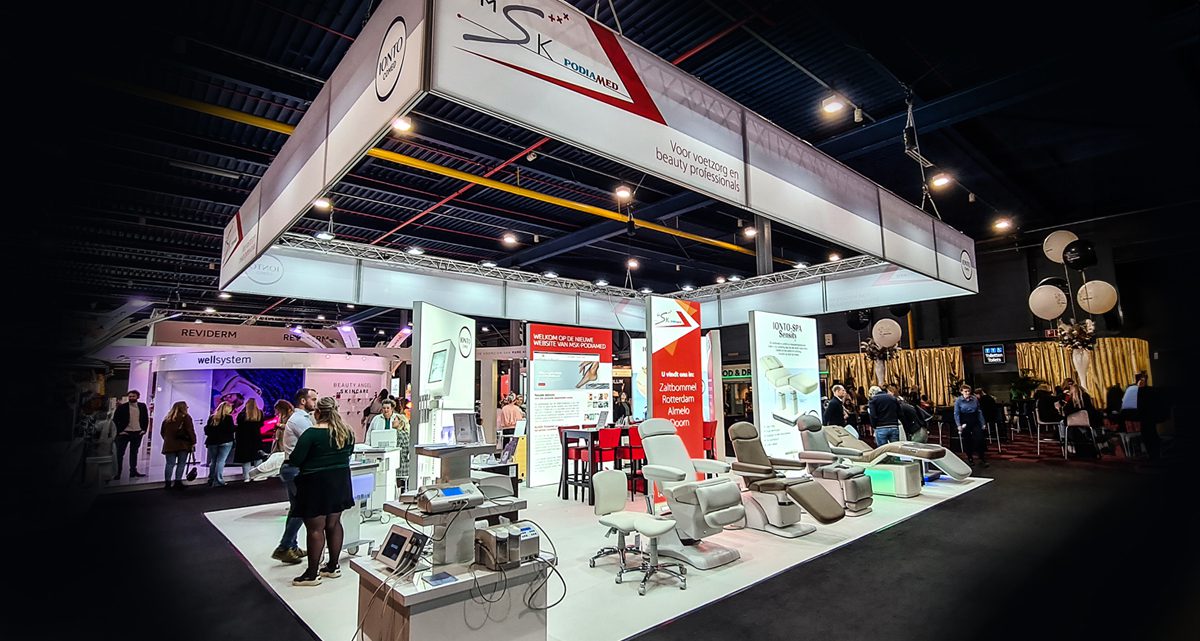 Beurswanden Stands Design ontwerp branding pop-upwanden Groortformaat XXL printen - Studio Beed reclame